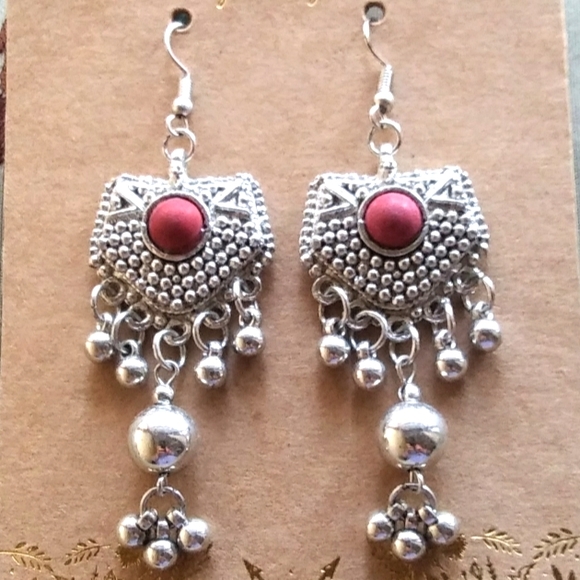 Shiraleah Mae Red Stone Dangle Earrings - Picture 2 of 6